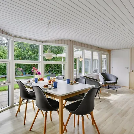 Anabella - 400m To The Fjord By Interhome
